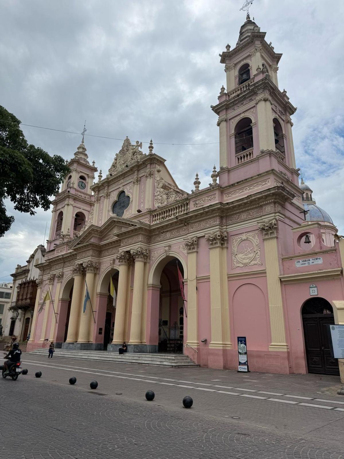 Posta Del Angel - Salta Bed & Breakfast Exterior photo